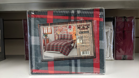 Cottage & Cabin 4pc Printed Sheet Set - Red Checkers